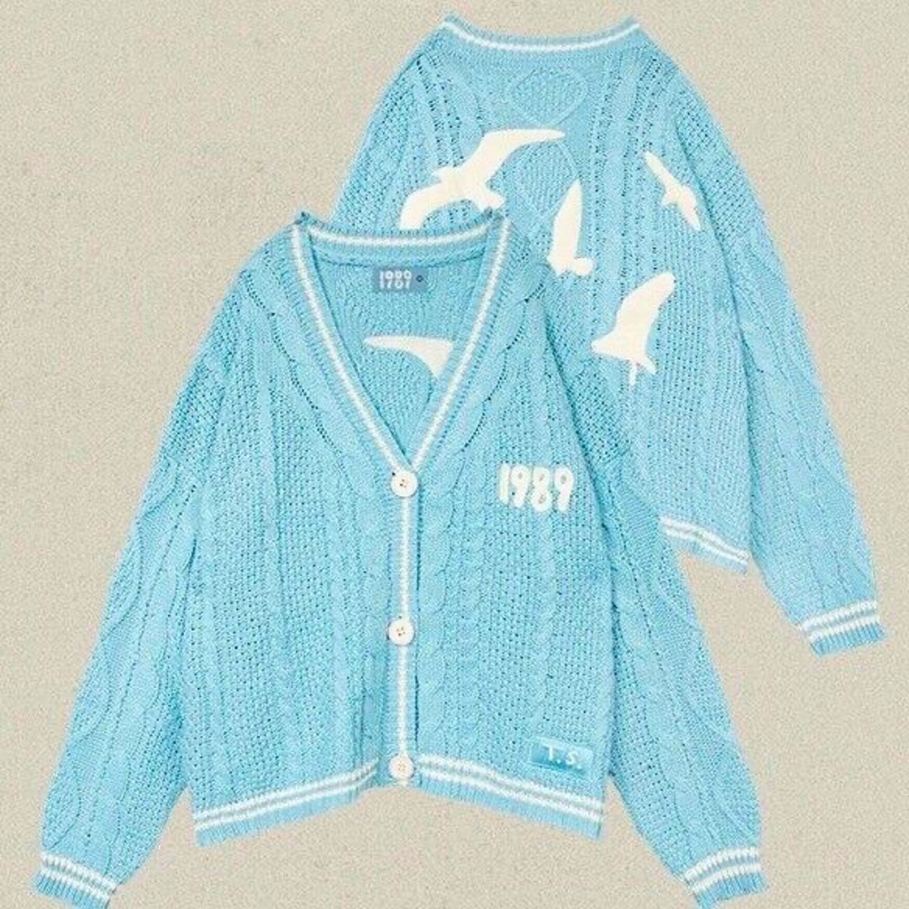 Authentic 1989 Taylor Swift cardigan size XL 2XL brand new